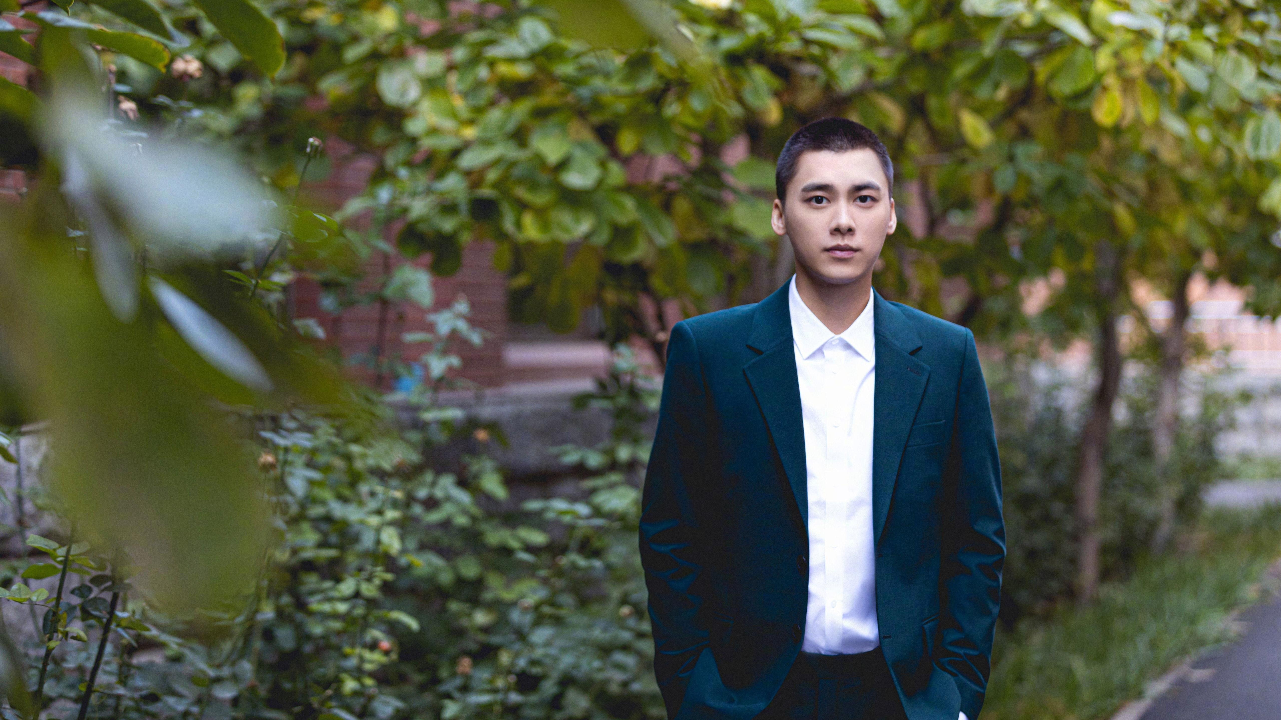 中国篮球名将与青少年交流活动持续火热,中国青年篮球队员